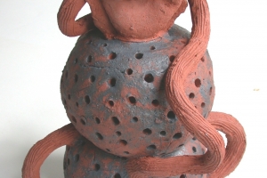 Bron, ceramic & oxide, 31 X 26.5 X 26 cm, 2004